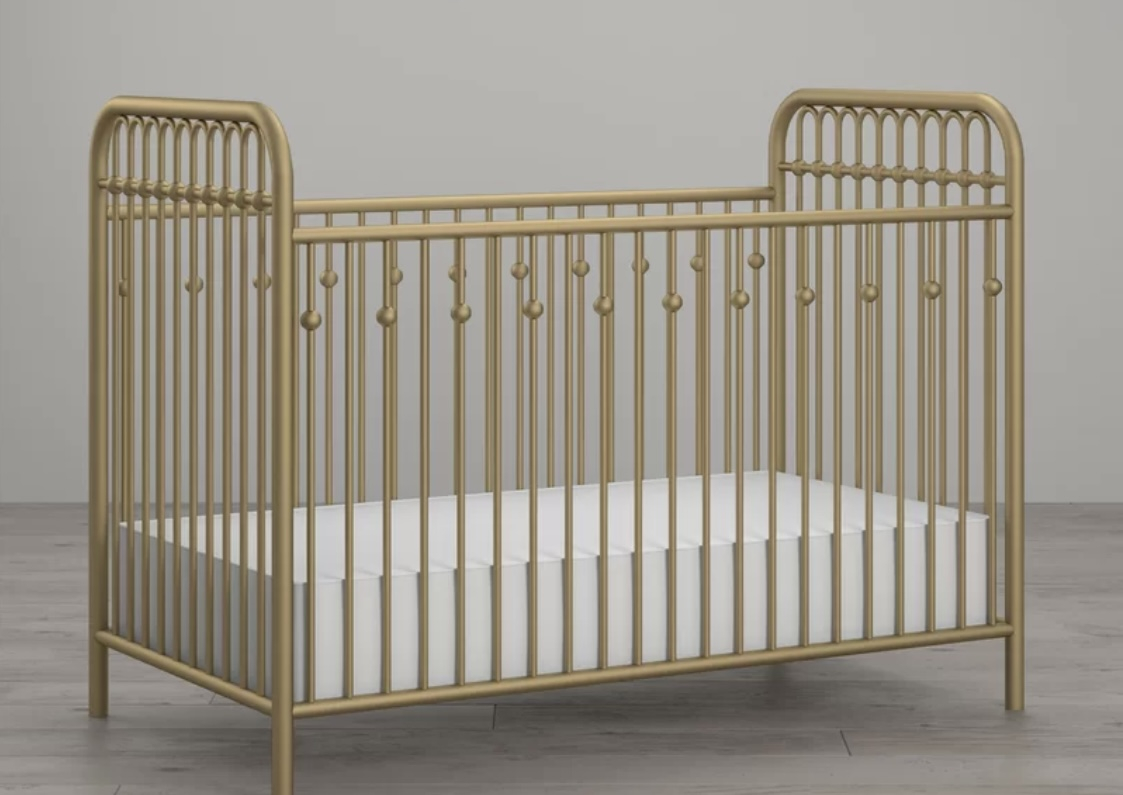 Gold crib